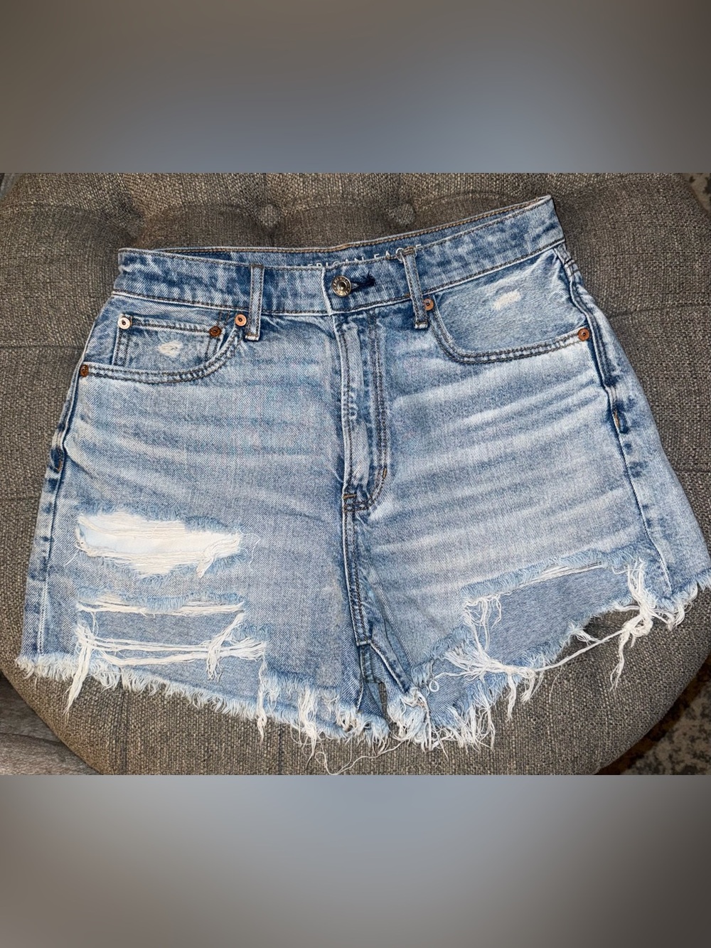 AE American Eagle High-Rise Distressed Denim Shorts - Size 6 Summer Lake Cutoffs